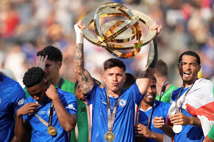 Enzo Fernándezov rast u Chelseaju